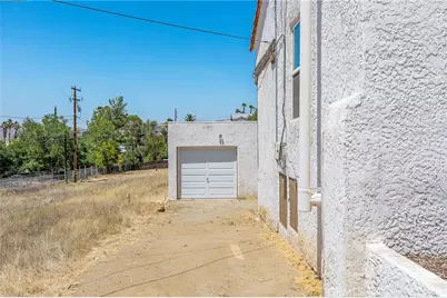 1103 W Sumner, Lake Elsinore, CA 92530 - Photo 38
