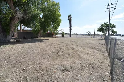 43763 State Highway 74, Hemet, CA 92544 - Photo 22