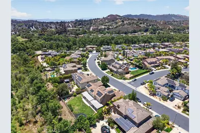 2332 Douglaston, Escondido, CA 92026 - Photo 72