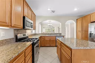 30045 Korbel Cir, Murrieta, CA 92563 - Photo 12