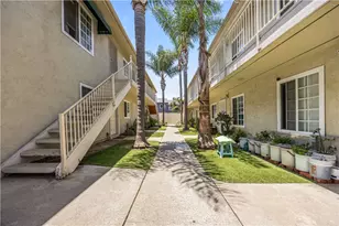 2217 Burroughs St, San Diego, CA 92111 - Photo 2