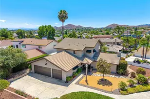 22620 Blue Teal, Canyon Lake, CA 92587 - Photo 2