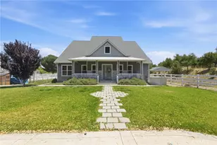 24940 Hayes, Murrieta, CA 92562 - Photo 2