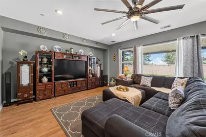 35333 Laurel Tree Court, Winchester, CA 92596 - Photo 14