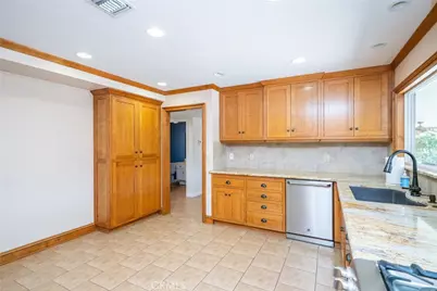 5740 Via Cervantes, Riverside, CA 92506 - Photo 38