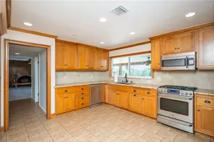 5740 Via Cervantes, Riverside, CA 92506 - Photo 34