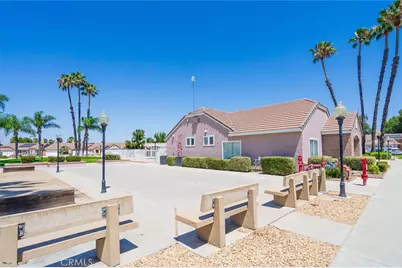 2220 Glenwood Ave, Hemet, CA 92545 - Photo 38