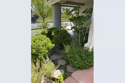 29827 Via Sevilla, Temecula, CA 92591 - Photo 8