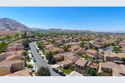 1441 Albillo Loop, Perris, CA 92571 - Photo 6