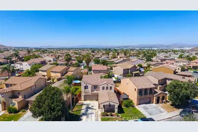 1441 Albillo Loop, Perris, CA 92571 - Photo 4