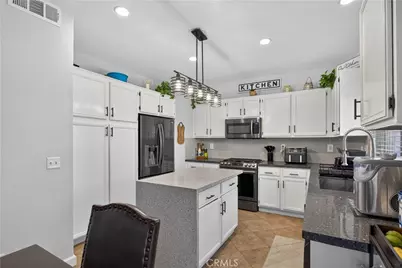 1441 Albillo Loop, Perris, CA 92571 - Photo 18