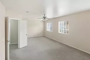 15689 Swan Rd, Fontana, CA 92337 - Photo 14