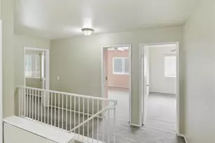 15689 Swan Rd, Fontana, CA 92337 - Photo 12