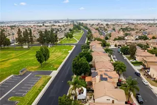 15689 Swan Rd, Fontana, CA 92337 - Photo 34