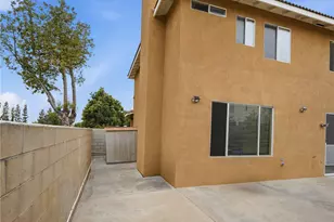 15689 Swan Rd, Fontana, CA 92337 - Photo 28