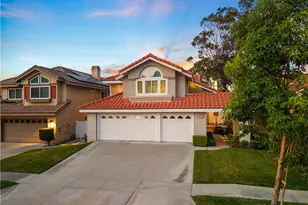 2481 Thistlewood Ln, Corona, CA 92882 - Photo 2
