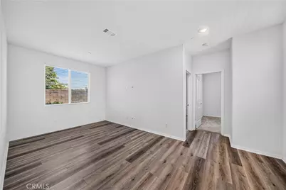 9019 Black Thorn Street, Jurupa, CA 92509 - Photo 32