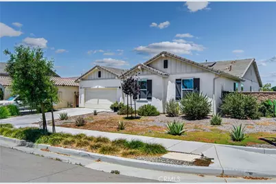 9019 Black Thorn Street, Jurupa, CA 92509 - Photo 4