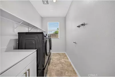 9019 Black Thorn Street, Jurupa, CA 92509 - Photo 30
