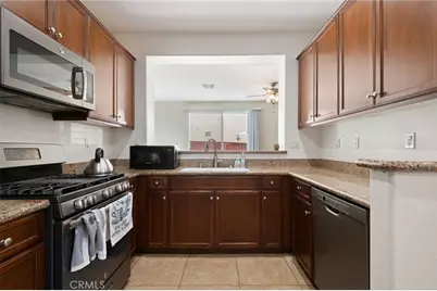 27571 Darrington Avenue #2, Murrieta, CA 92562 - Photo 12