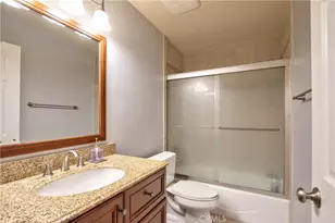 926 Lupine Hills Dr, Vista, CA 92081 - Photo 18