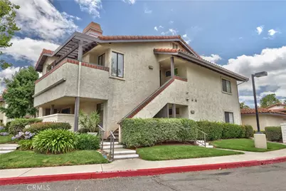926 Lupine Hills Drive #15, Vista, CA 92081 - Photo 4