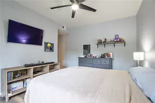 926 Lupine Hills Dr, Vista, CA 92081 - Photo 20