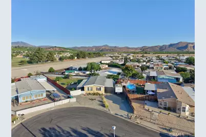 43831 Rassle, Hemet, CA 92544 - Photo 2