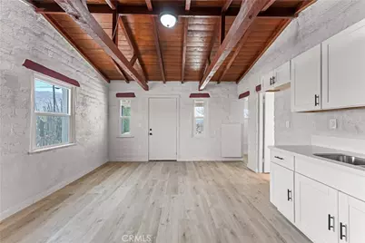 7379 Utah, 29 Palms MCB, CA 92277 - Photo 6