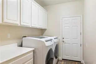 32735 Newham Ct, Winchester, CA 92596 - Photo 20