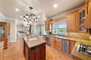 40570 Calle Fiesta, Temecula, CA 92591 - Photo 16