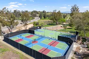 40570 Calle Fiesta, Temecula, CA 92591 - Photo 68