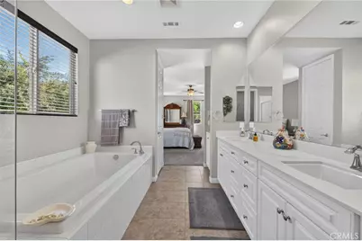 31280 Whistling Acres, Temecula, CA 92591 - Photo 44