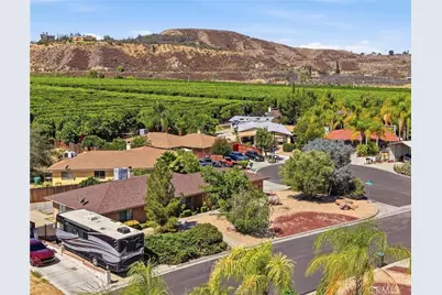26110 Parmelee Court, Hemet, CA 92544 - Photo 2