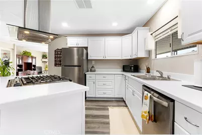 881 N Lake Street #210, Hemet, CA 92544 - Photo 18
