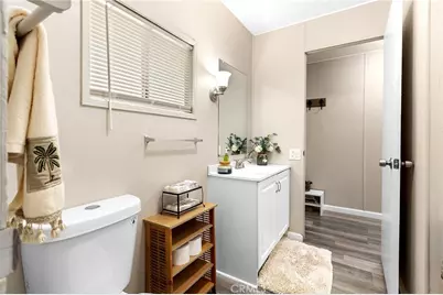 881 N Lake Street #210, Hemet, CA 92544 - Photo 30