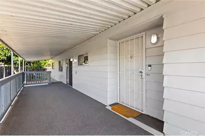 881 N Lake Street #210, Hemet, CA 92544 - Photo 6