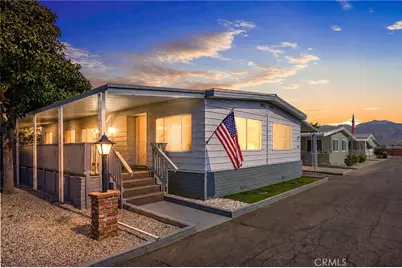 881 N Lake Street #210, Hemet, CA 92544 - Photo 2