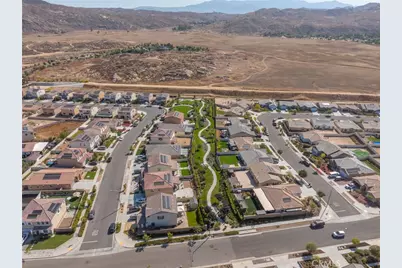 2735 Moonshimmer, Hemet, CA 92543 - Photo 44