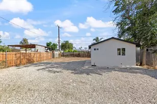 24549 Ct, San Bernardino, CA 92410 - Photo 8