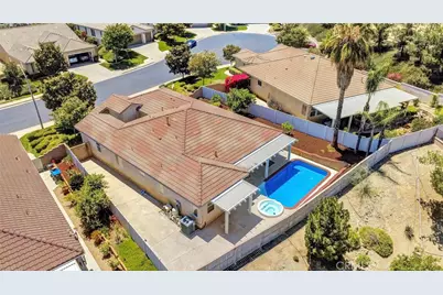 29098 Parkhill Court, Menifee, CA 92584 - Photo 2