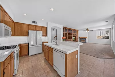39977 Chalon Court, Temecula, CA 92591 - Photo 8
