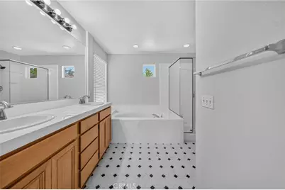 39977 Chalon Court, Temecula, CA 92591 - Photo 26