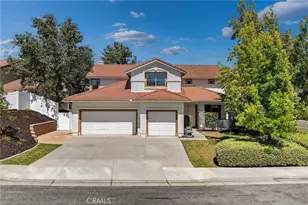 39977 Chalon Ct, Temecula, CA 92591 - Photo 2