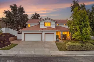 39977 Chalon Ct, Temecula, CA 92591 - Photo 2