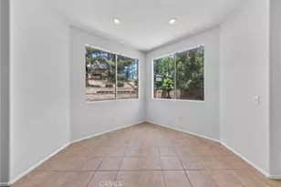 39977 Chalon Ct, Temecula, CA 92591 - Photo 4