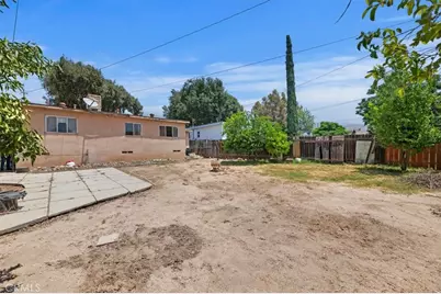 227 E 47th, San Bernardino, CA 92404 - Photo 26