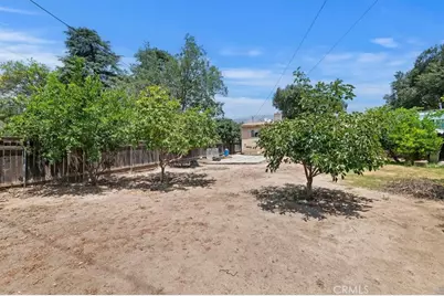 227 E 47th, San Bernardino, CA 92404 - Photo 24