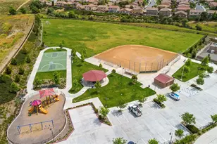 38049 Turning Leaf, Murrieta, CA 92563 - Photo 54