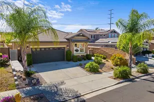 38049 Turning Leaf, Murrieta, CA 92563 - Photo 38